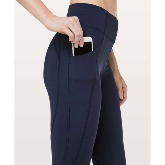 Lululemon Time To Sweat Crop *23 in True Navy Size 8 - Picture 8 of 12